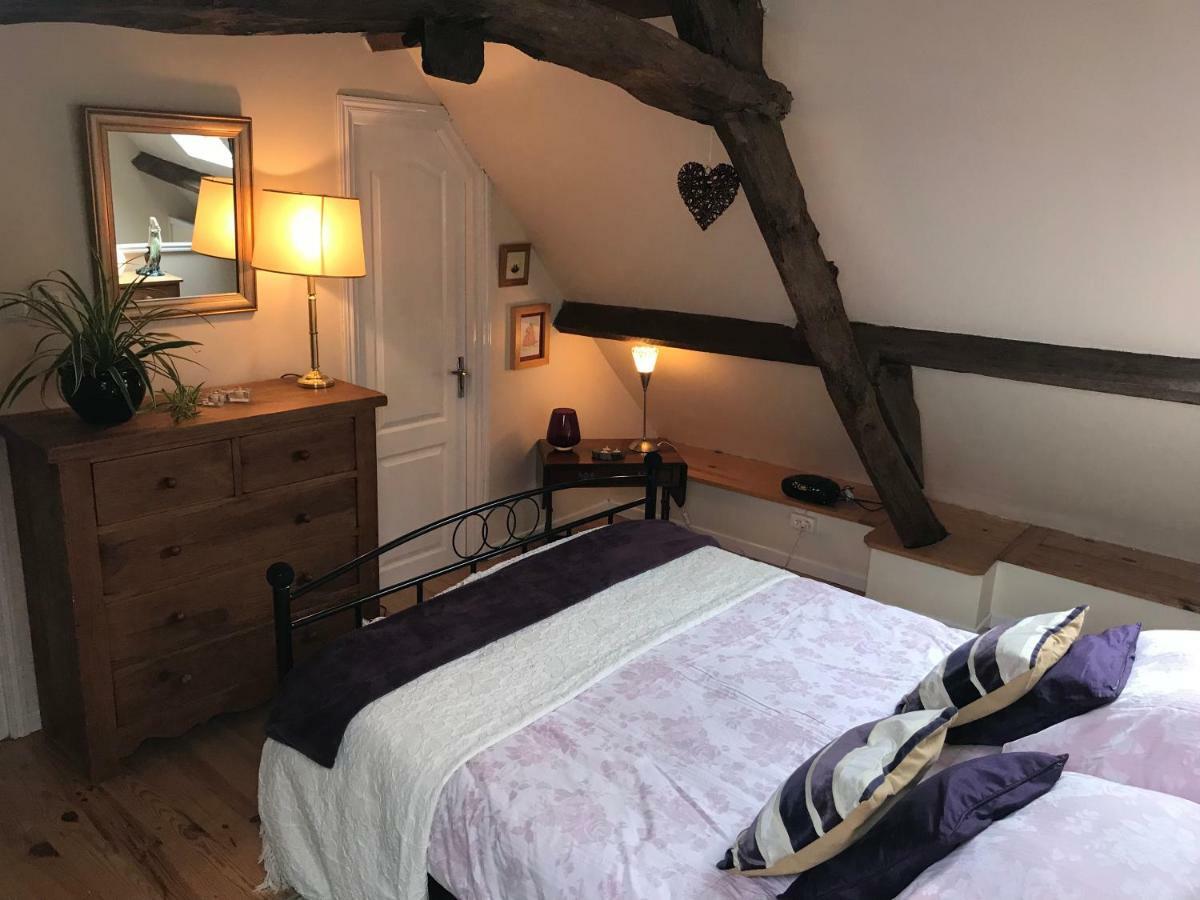 Le Noyer Villa Lithaire Exteriör bild