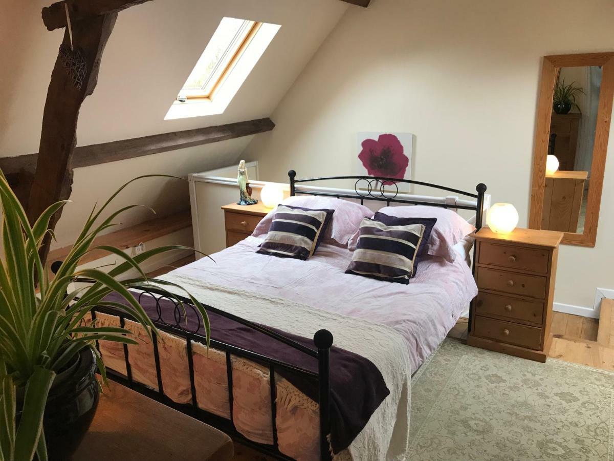 Le Noyer Villa Lithaire Exteriör bild
